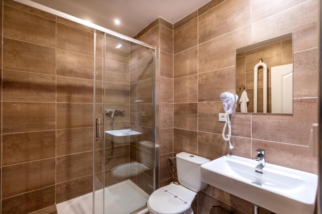Hotel Svet Trebon Bagian luar foto